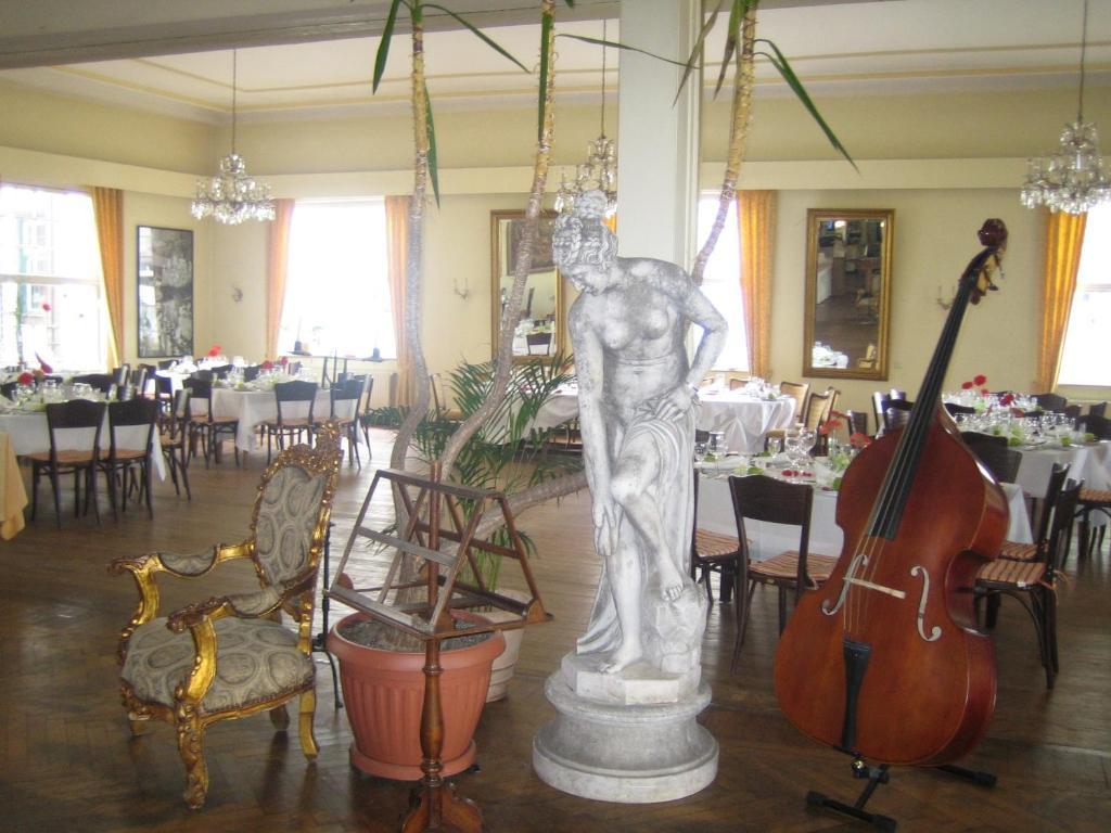 Hotel Drei Kronen Tecklenburg Buitenkant foto