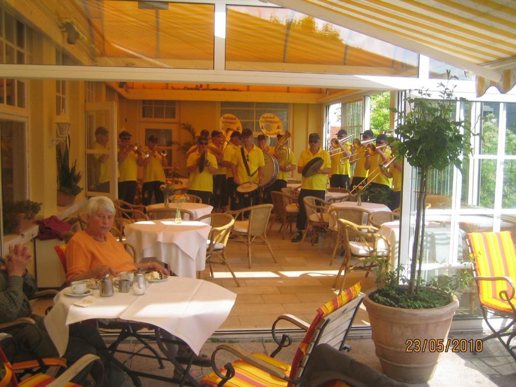 Hotel Drei Kronen Tecklenburg Buitenkant foto